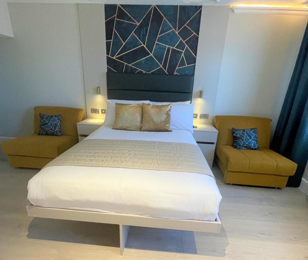 West End Lane II Aparthotel Лондон Екстериор снимка
