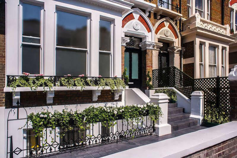 West End Lane II Aparthotel Лондон Екстериор снимка